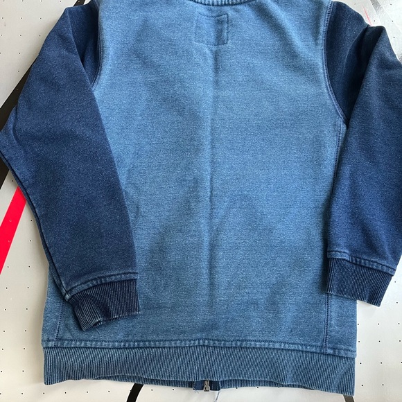 Boys Appaman zip up sweatshirt. New without tags. Size 7 but fits like an 8. - Picture 2 of 3